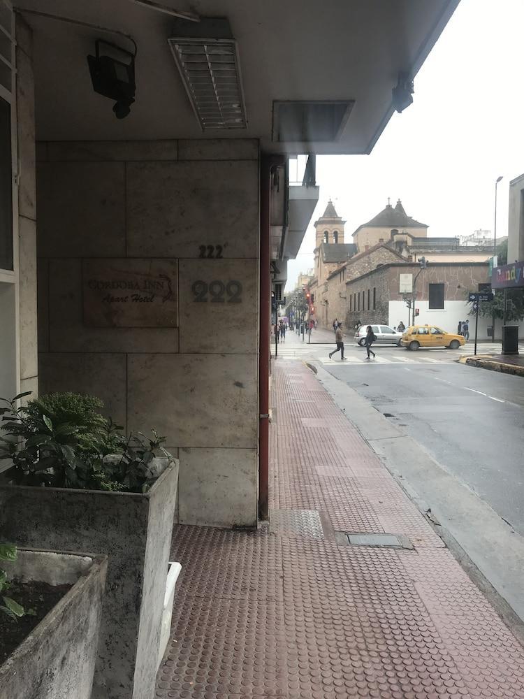 Cordoba Inn Apart Hotel Екстер'єр фото